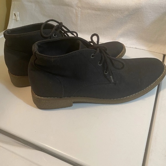Perry Ellis Dark Canvas Chukka Boots - Picture 2 of 7